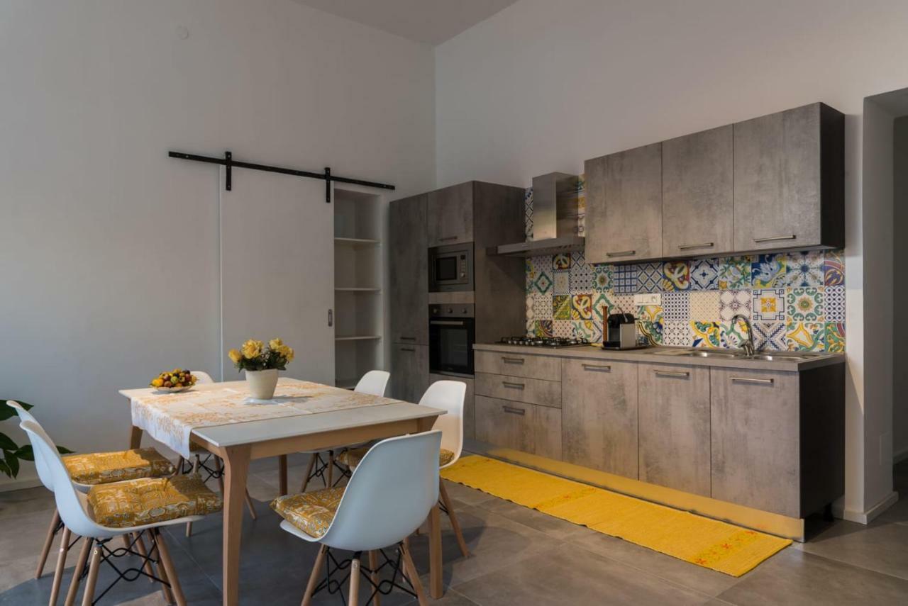 Nonna Vittoria Apartment Salerno Dış mekan fotoğraf