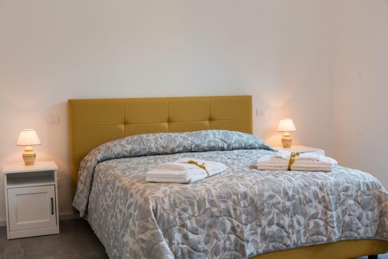 Nonna Vittoria Apartment Salerno Dış mekan fotoğraf